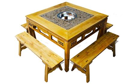 火鍋店餐桌有什么材質(zhì)和特點(diǎn)？