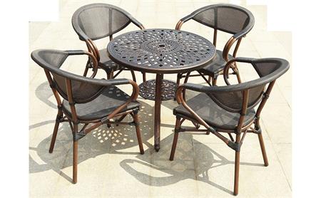 戶外藤編西餐廳休閑桌椅清潔方法