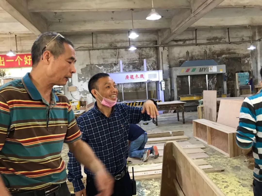 傣妹火鍋與海德利家具之間的情緣