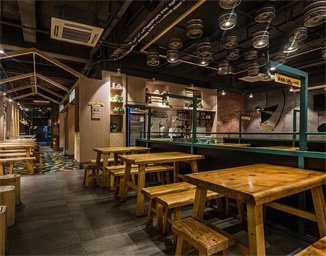 連鎖——木屋燒烤泥崗店