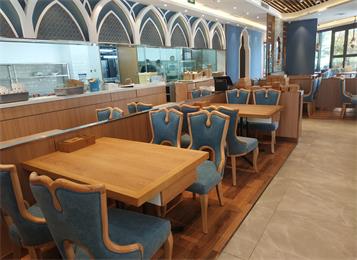 清真西北菜中發(fā)源餐廳桌椅定做