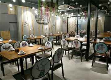 卓越匯音樂餐廳（中餐廳川菜）美式鄉村桌椅定制