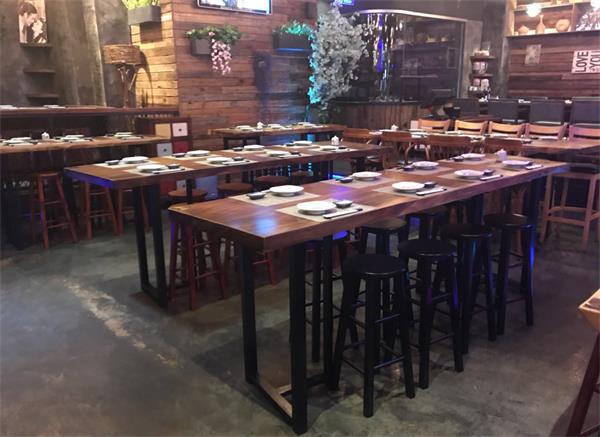 深圳梨渦淺笑Live音樂現場餐廳家具