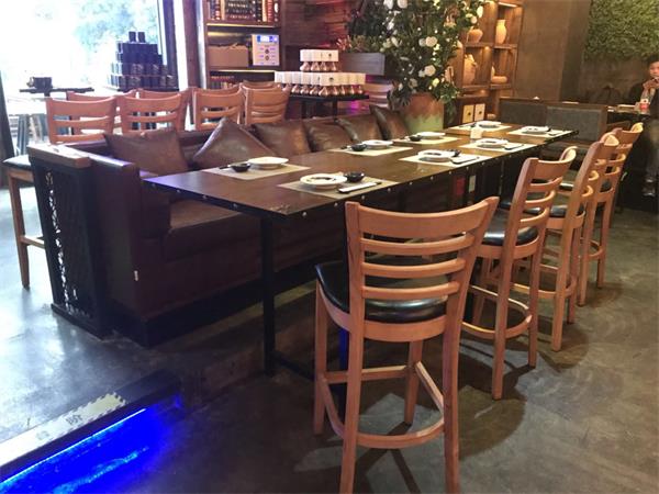 深圳梨渦淺笑Live音樂現場餐廳家具