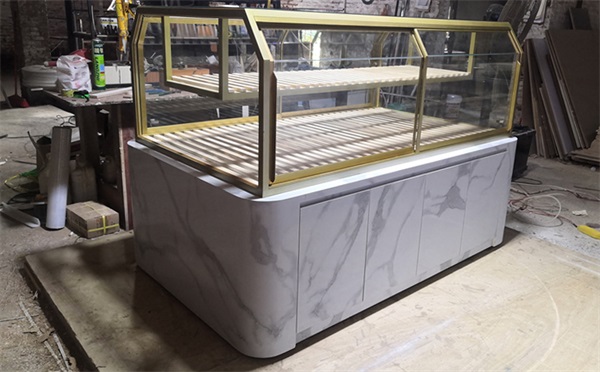 面包糕點展示柜溫度不穩定如何解決,這些小技巧用得上！