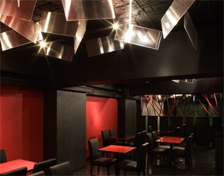 光洞酒吧空間設(shè)計(jì)