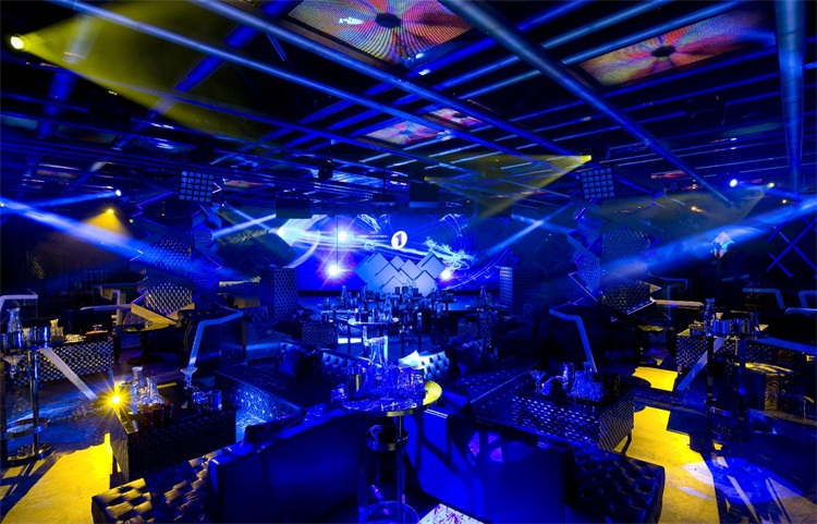 酒吧空間設(shè)計(jì)效果圖