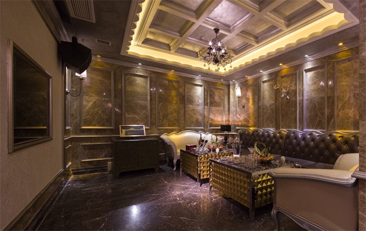 酒吧空間設(shè)計(jì)效果圖